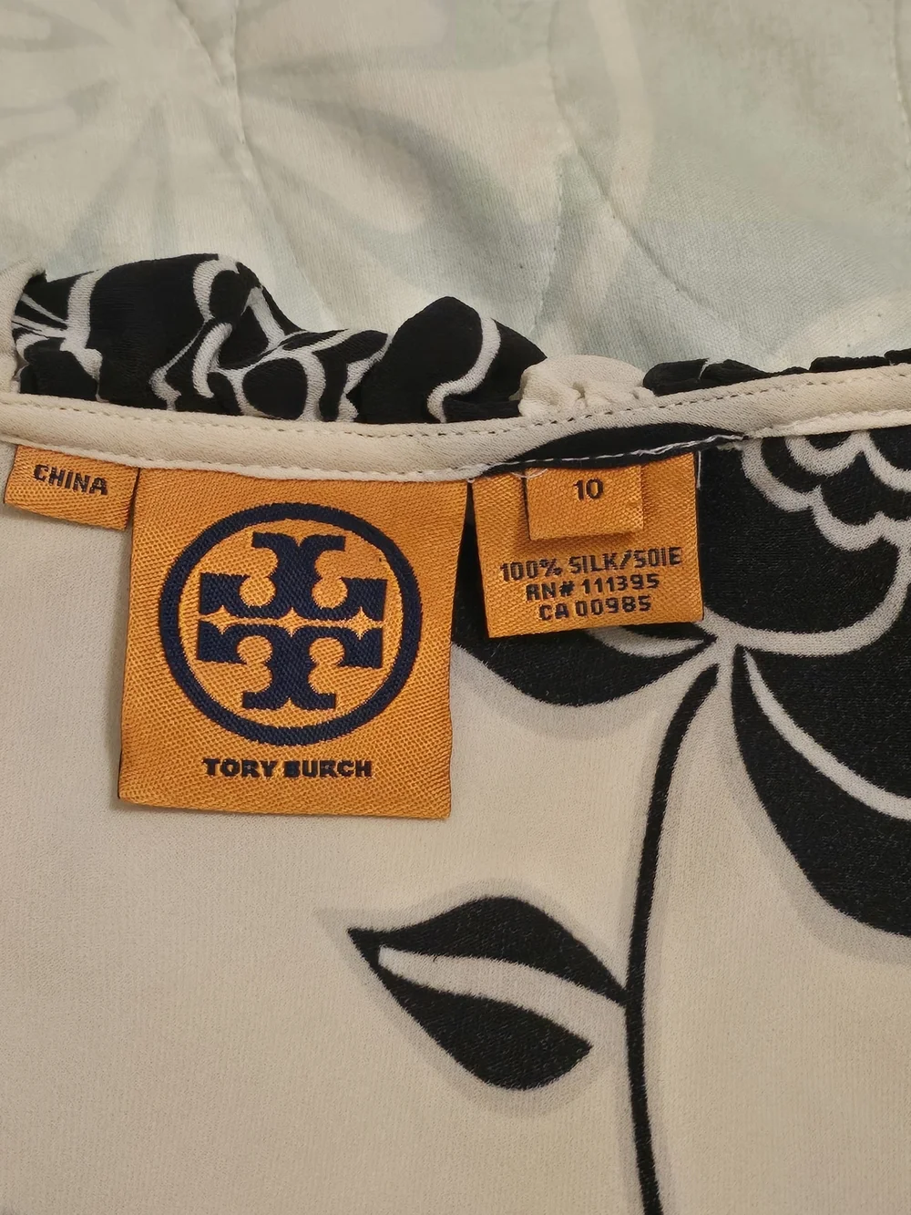 Tory Burch 100% Silk Black & White Floral Ruffle Sleeveless Top, Women's 10